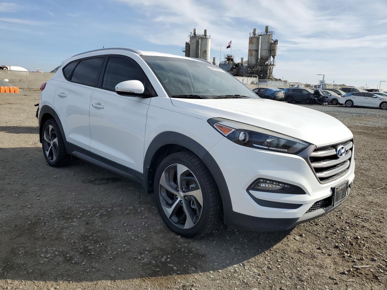 VIN KM8J33A2XGU075137 2016 HYUNDAI TUCSON no.4