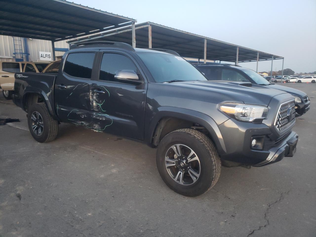 2019 Toyota Tacoma - Image 4
