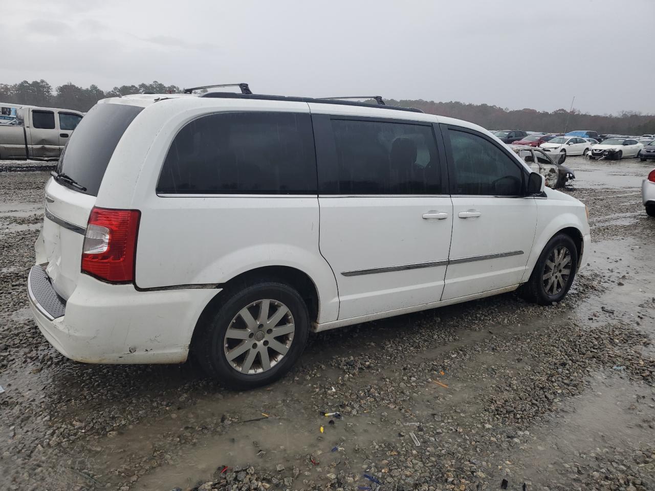 VIN 2C4RC1BG1ER383216 2014 CHRYSLER MINIVAN no.3