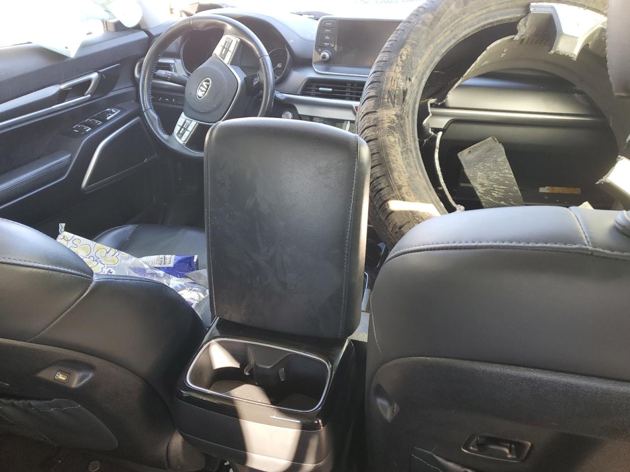 2021 Kia Telluride - Image 8