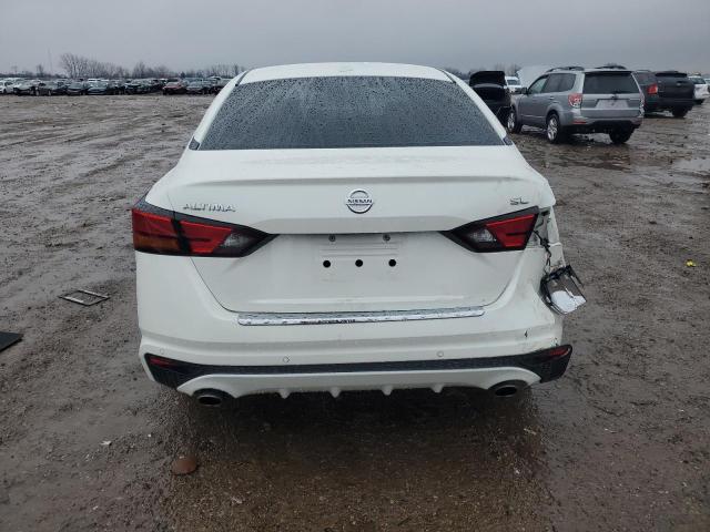  NISSAN ALTIMA 2021 Белы
