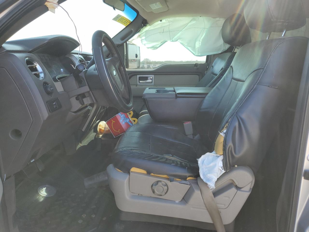 2010 Ford F-150 - Image 7