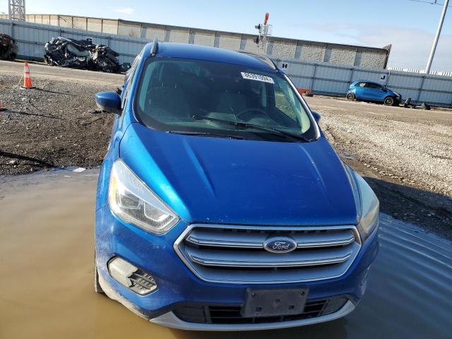 Паркетники FORD ESCAPE 2017 Синій