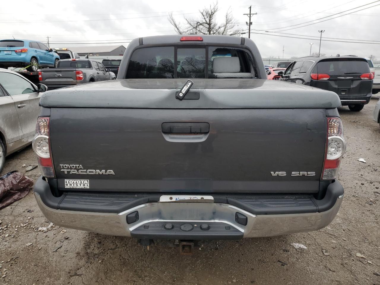 2011 Toyota Tacoma Double Cab VIN: 3TMLU4EN7BM061570 Lot: 84708744