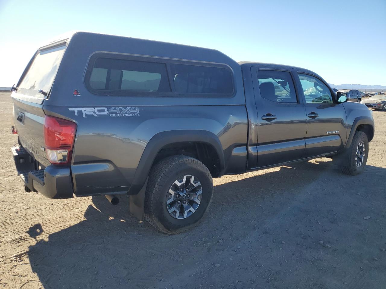 2016 Toyota Tacoma - Image 3