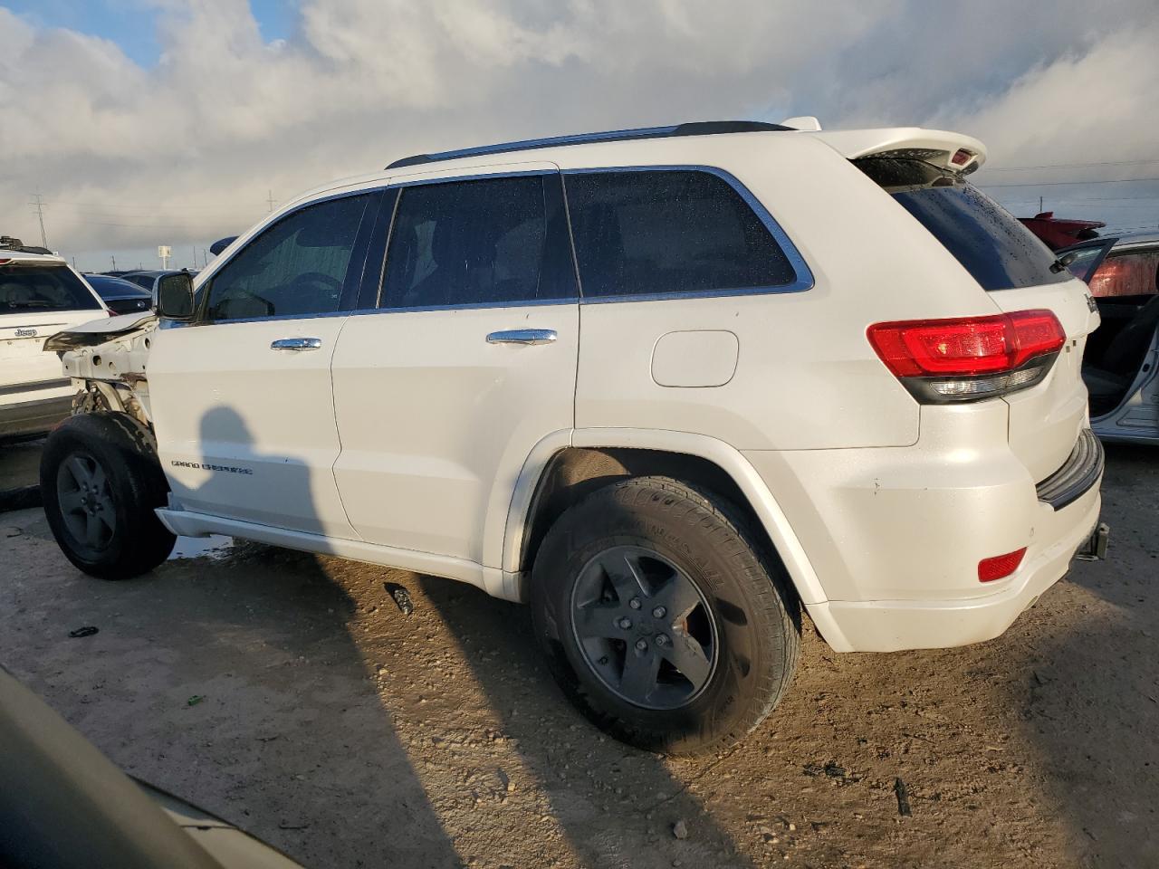2016 Jeep Grand Cherokee - Image 2