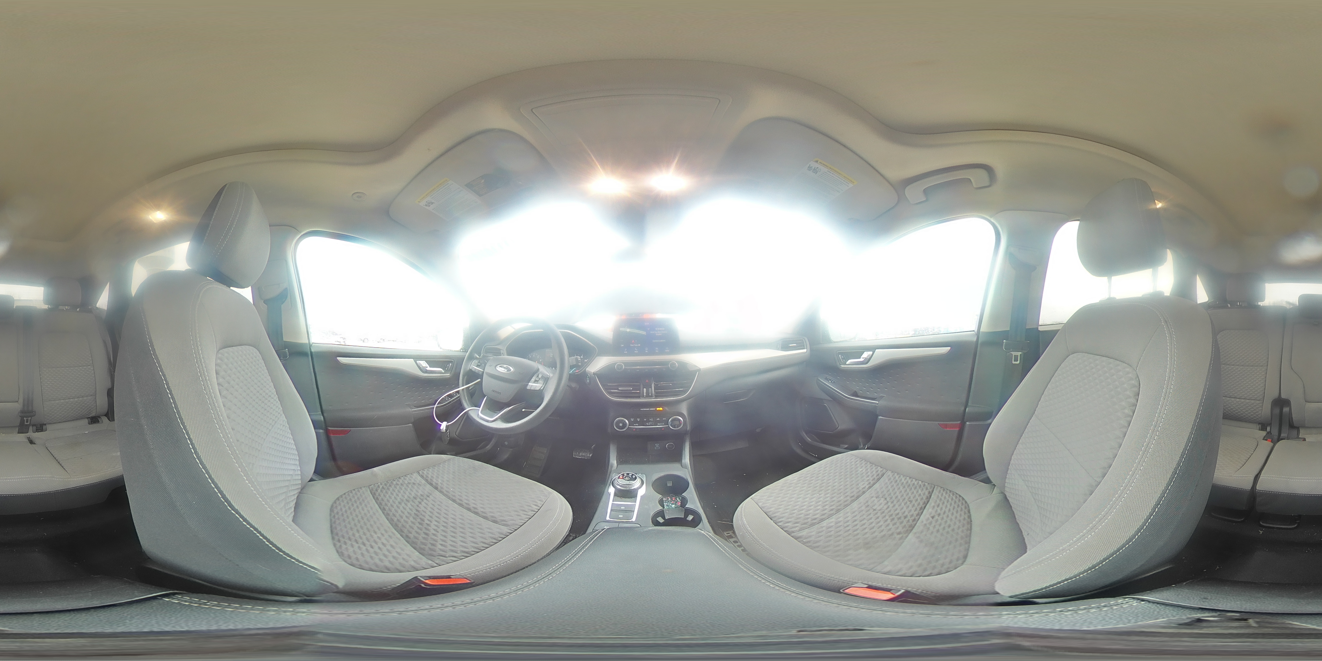 2020 Ford Escape - Image 16