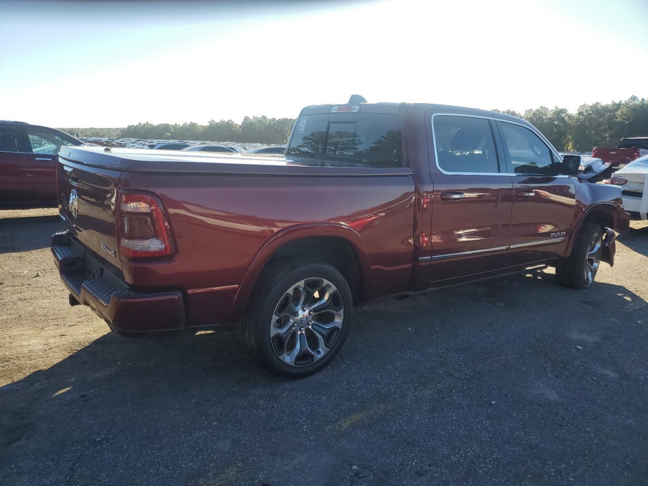 2019 RAM 1500 - Image 3