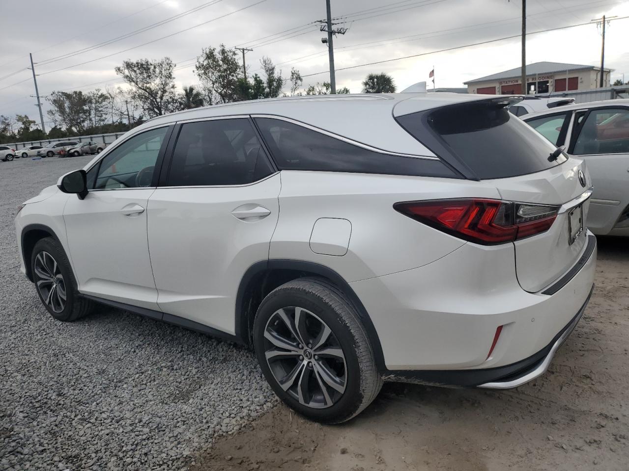 2018 Lexus RX - Image 2