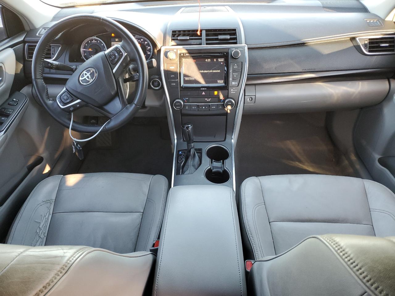 2016 Toyota Camry - Image 8