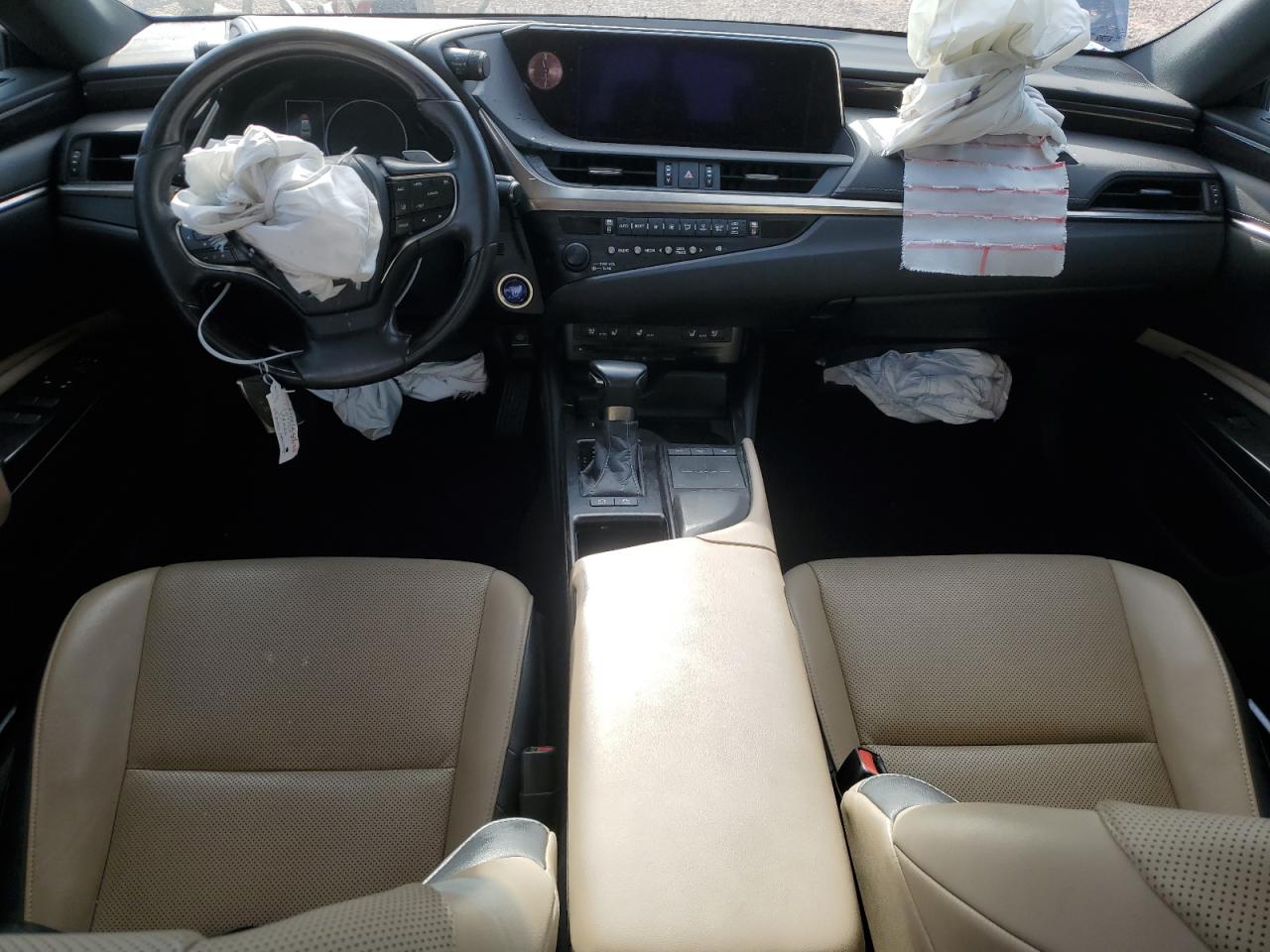2020 Lexus ES - Image 8