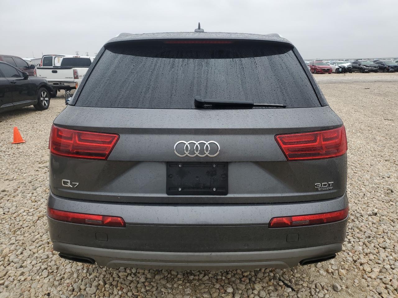 2018 Audi Q7 - Image 6