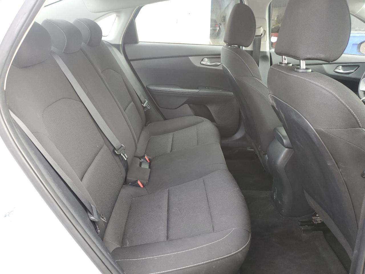 2021 Kia Forte - Image 10