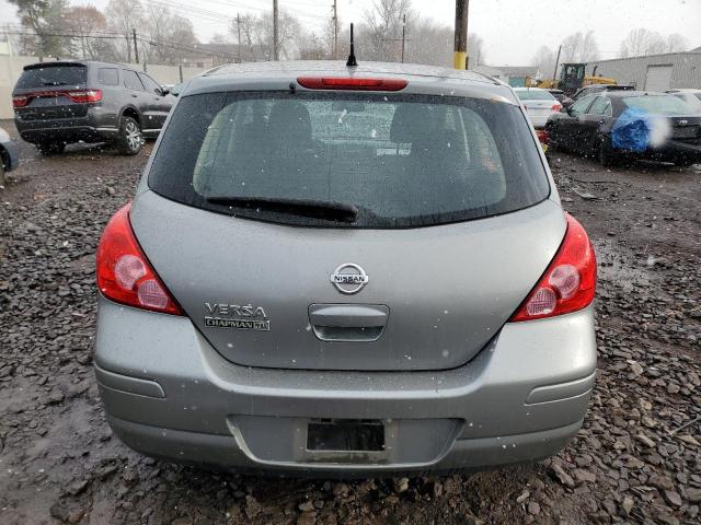  NISSAN VERSA 2012 Серебристый