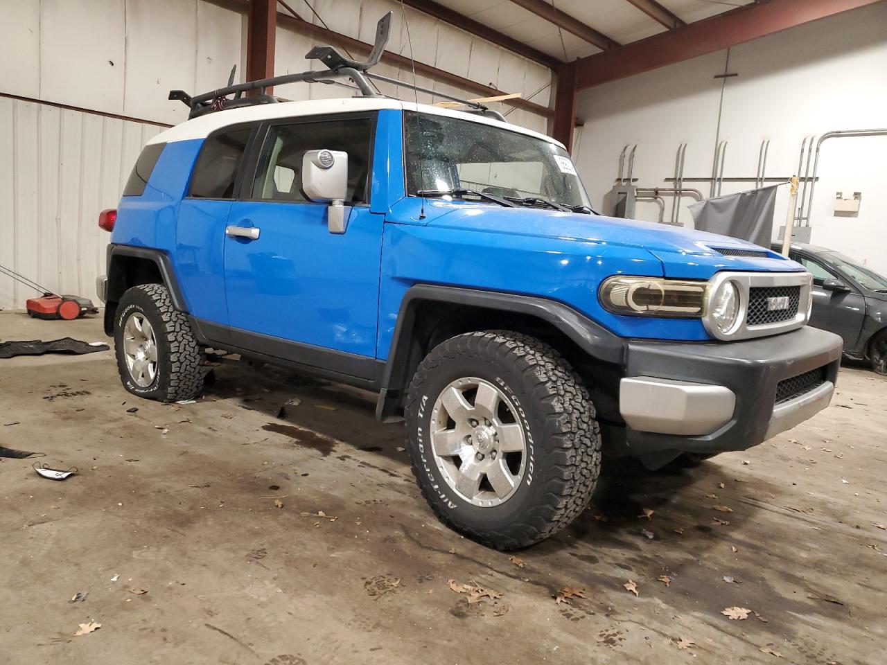 2007 Toyota FJ Cruiser - Image 4