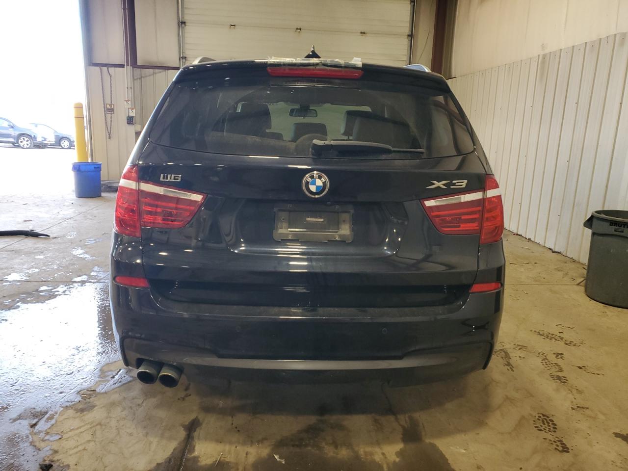 VIN 5UXWX9C3XH0T22901 2017 BMW X3 no.6