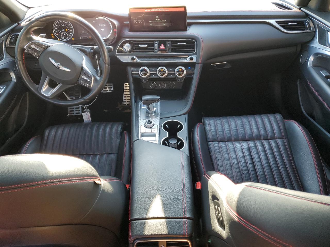 2022 Genesis G70 - Image 8