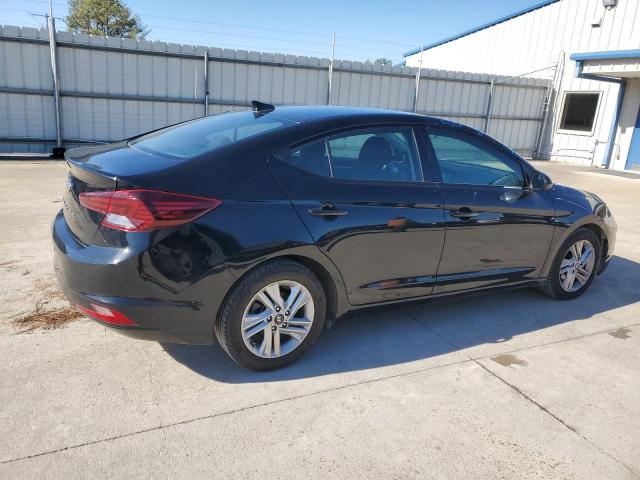  HYUNDAI ELANTRA 2020 Czarny