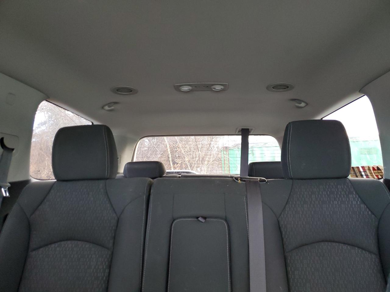 2013 GMC Acadia - Image 10