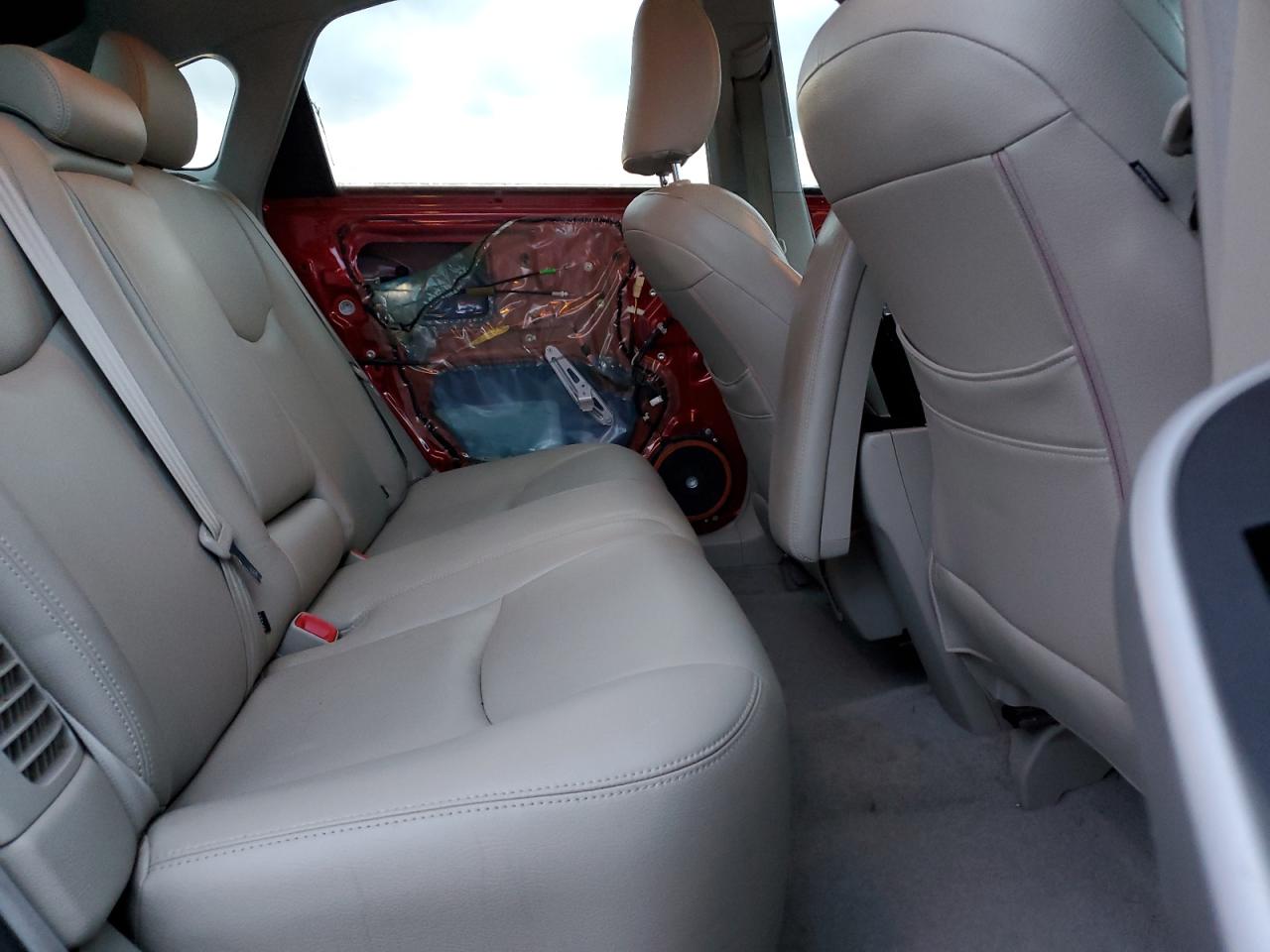 2010 Toyota Prius - Image 10