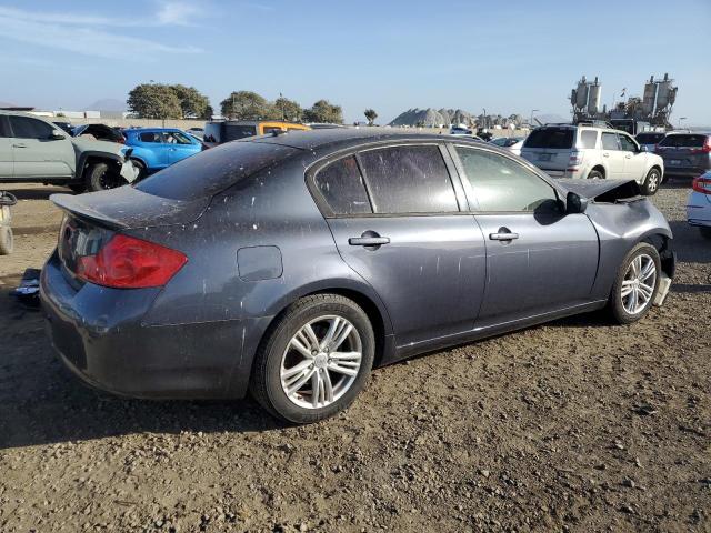  INFINITI G37 2012 Синий