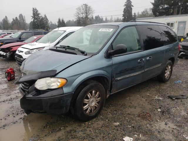 2005 Chrysler Town & Country Touring