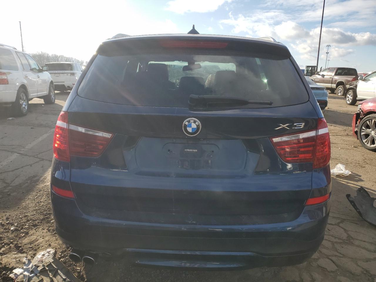 VIN 5UXWX9C53F0D55370 2015 BMW X3 no.6