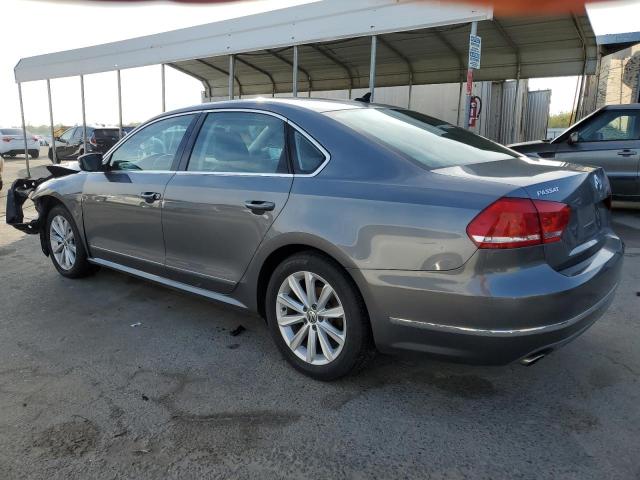  VOLKSWAGEN PASSAT 2013 Сірий