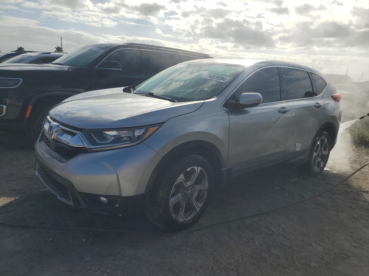2017 Honda CR-V - Image 1