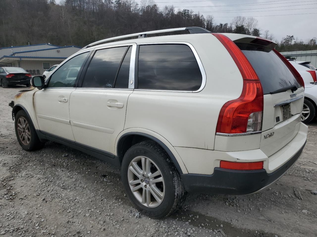 2008 Volvo XC90 - Image 2
