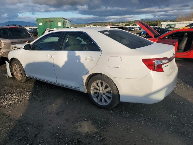  TOYOTA CAMRY 2012 Белы