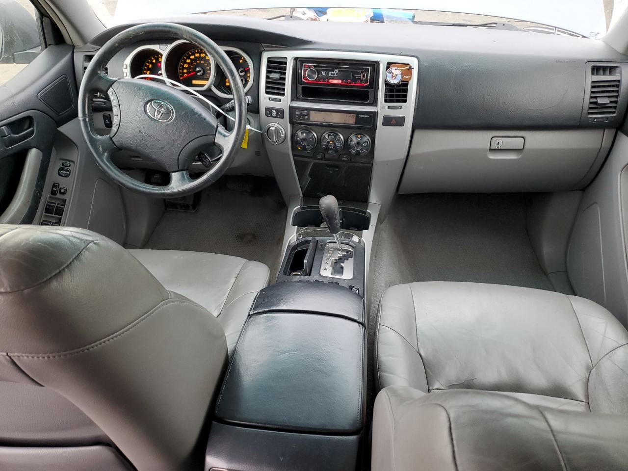 2004 Toyota 4Runner - Image 8