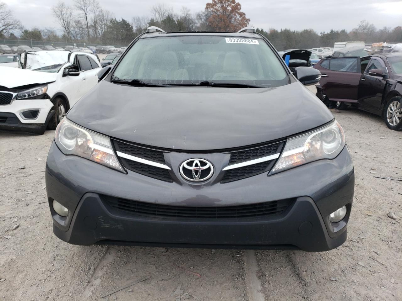 2015 Toyota RAV 4 - Image 5