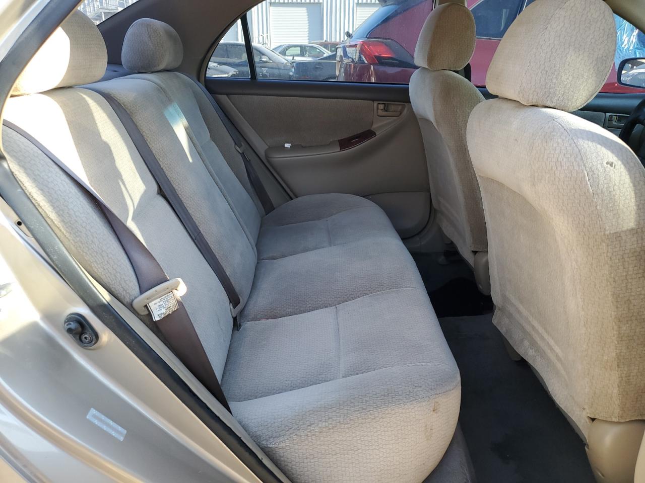 2004 Toyota Corolla - Image 10