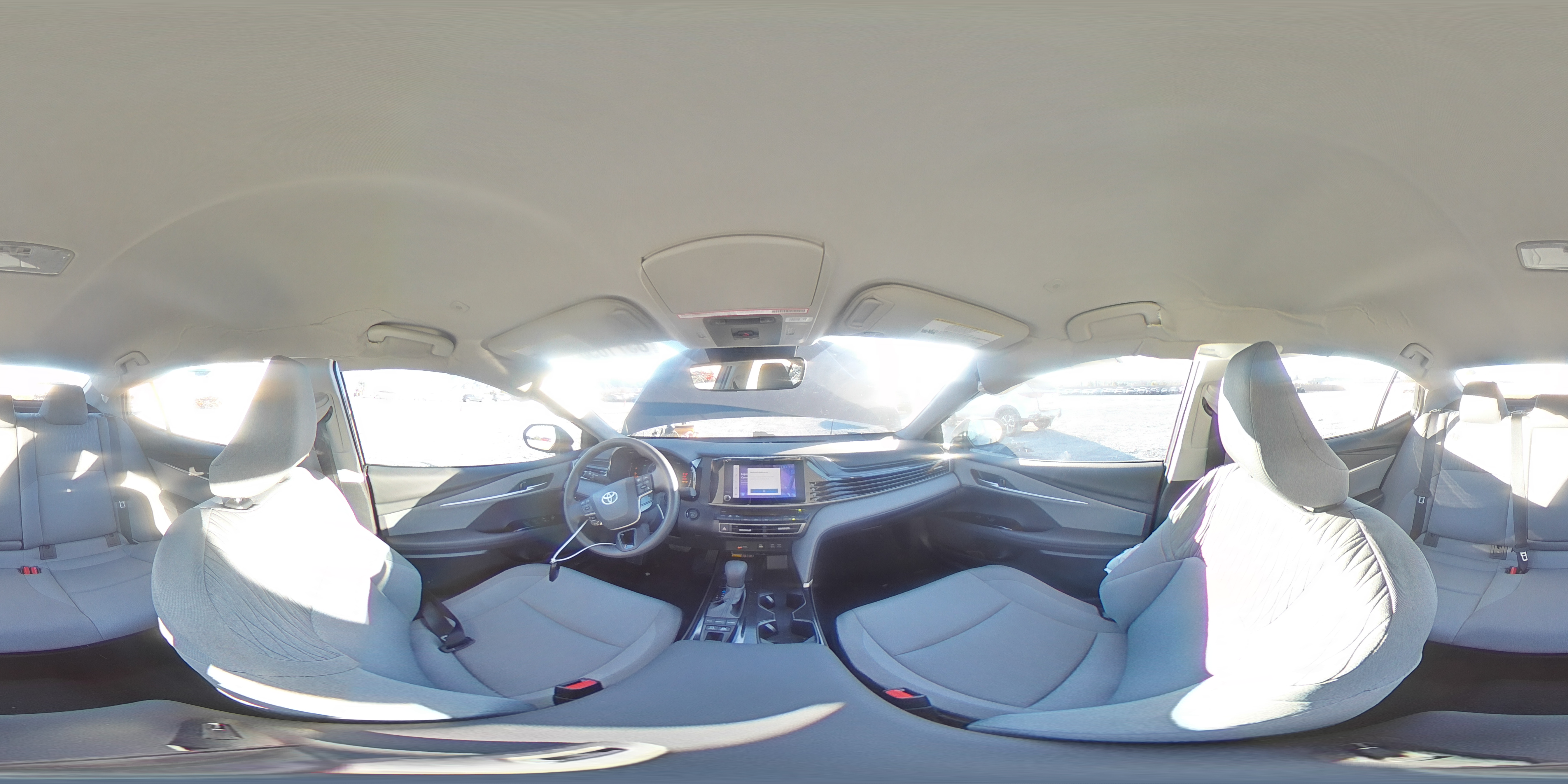 2025 Toyota Camry - Image 13