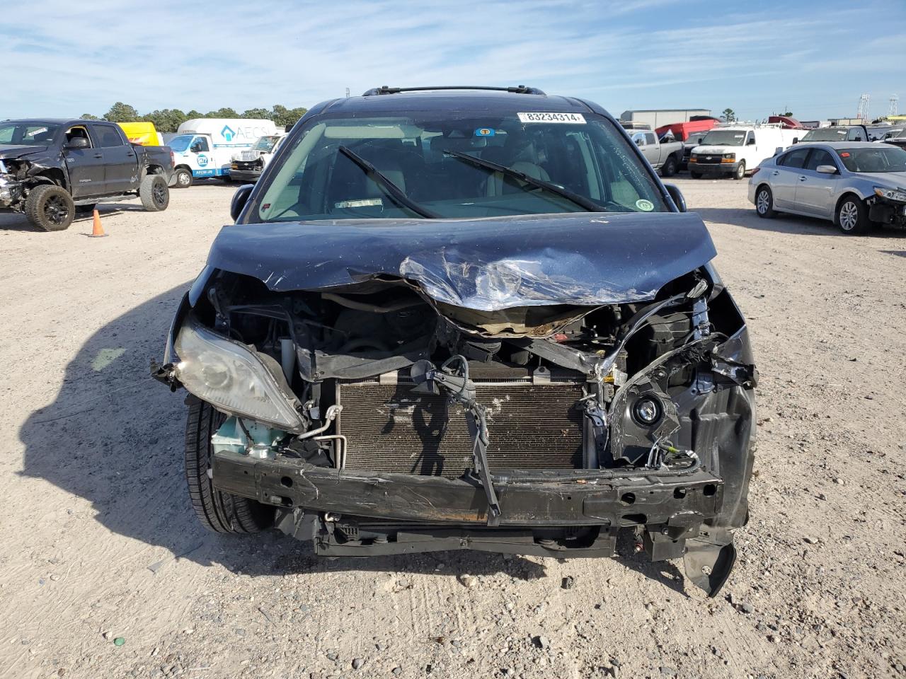 2019 Toyota Sienna - Image 5