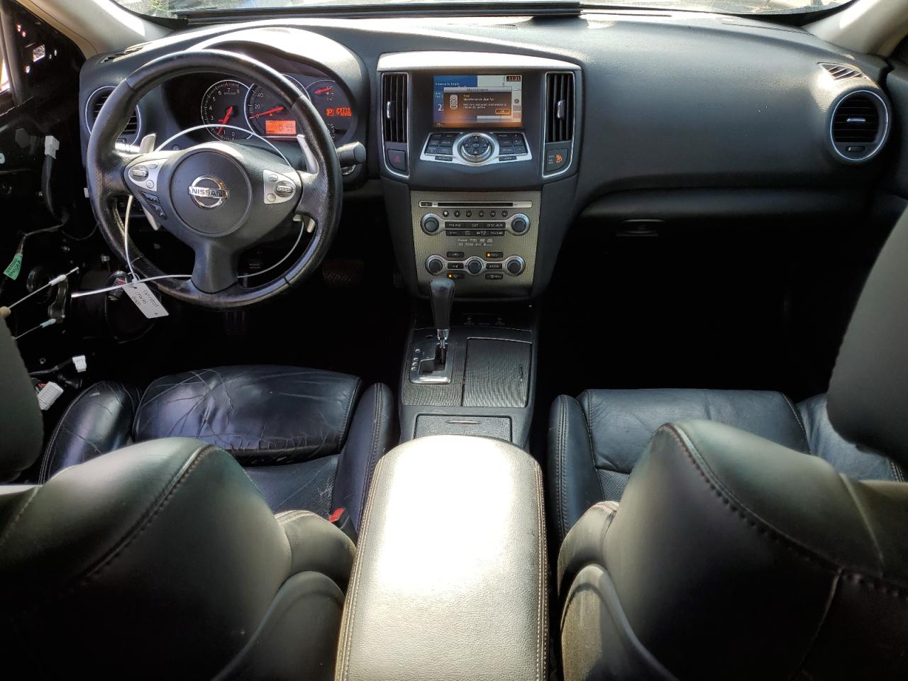 2010 Nissan Maxima - Image 8