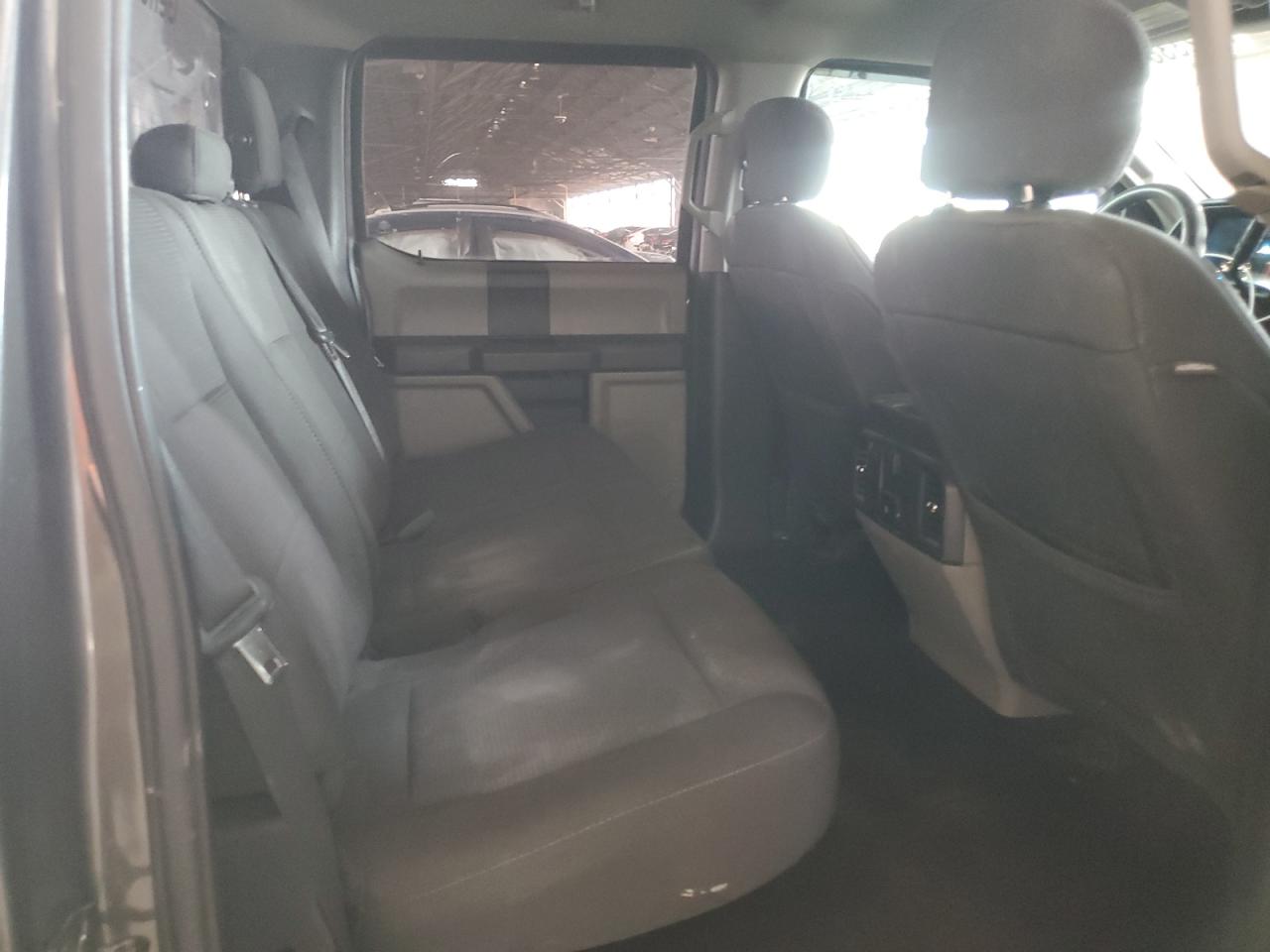 2018 Ford F-150 - Image 10