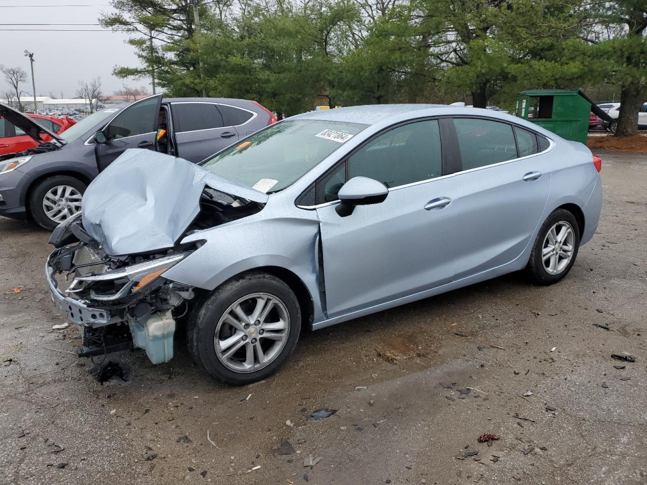 2017 Chevrolet Cruze Lt იყიდება Lexington-ში, KY - Front End
