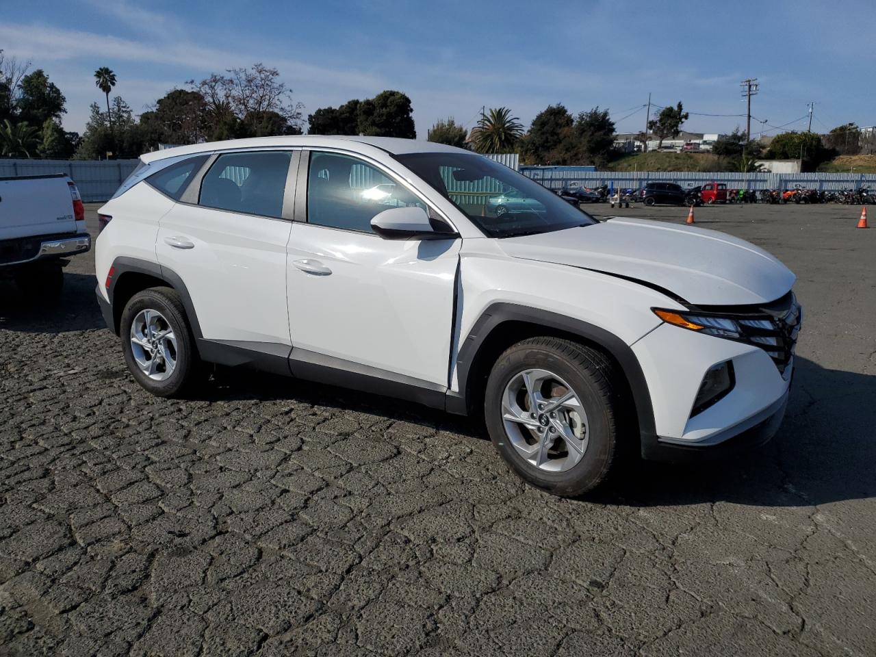 2023 Hyundai Tucson - Image 4