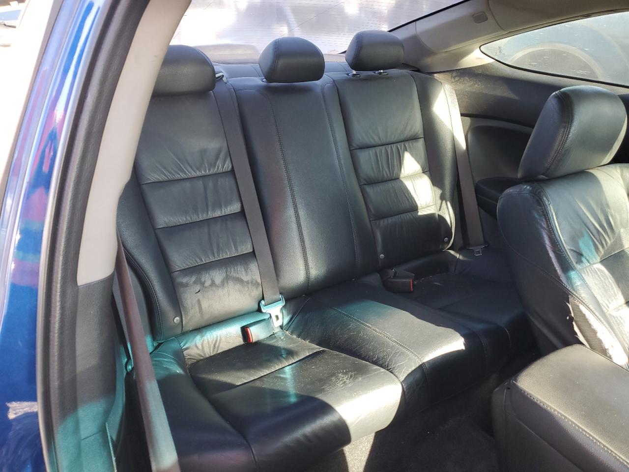 2009 Honda Accord - Image 10