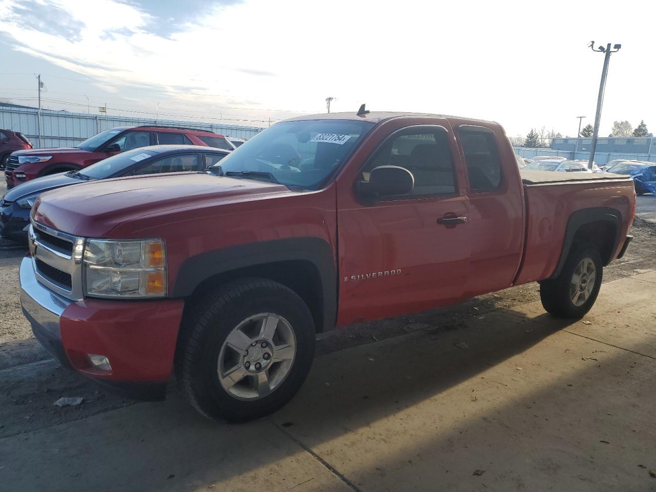 2007 Chevrolet Silverado - Image 1