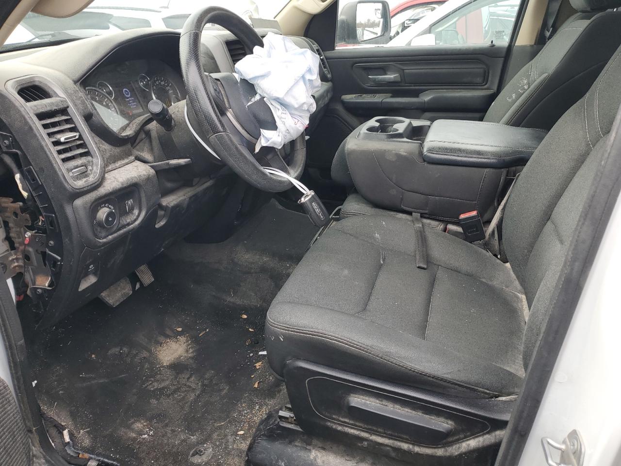 2020 RAM 1500 - Image 7