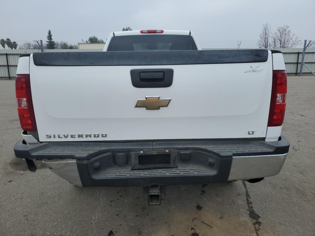 2007 Chevrolet Silverado - Image 6