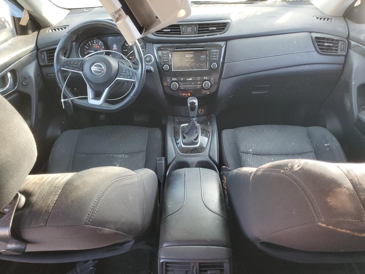 2018 Nissan Rogue - Image 8