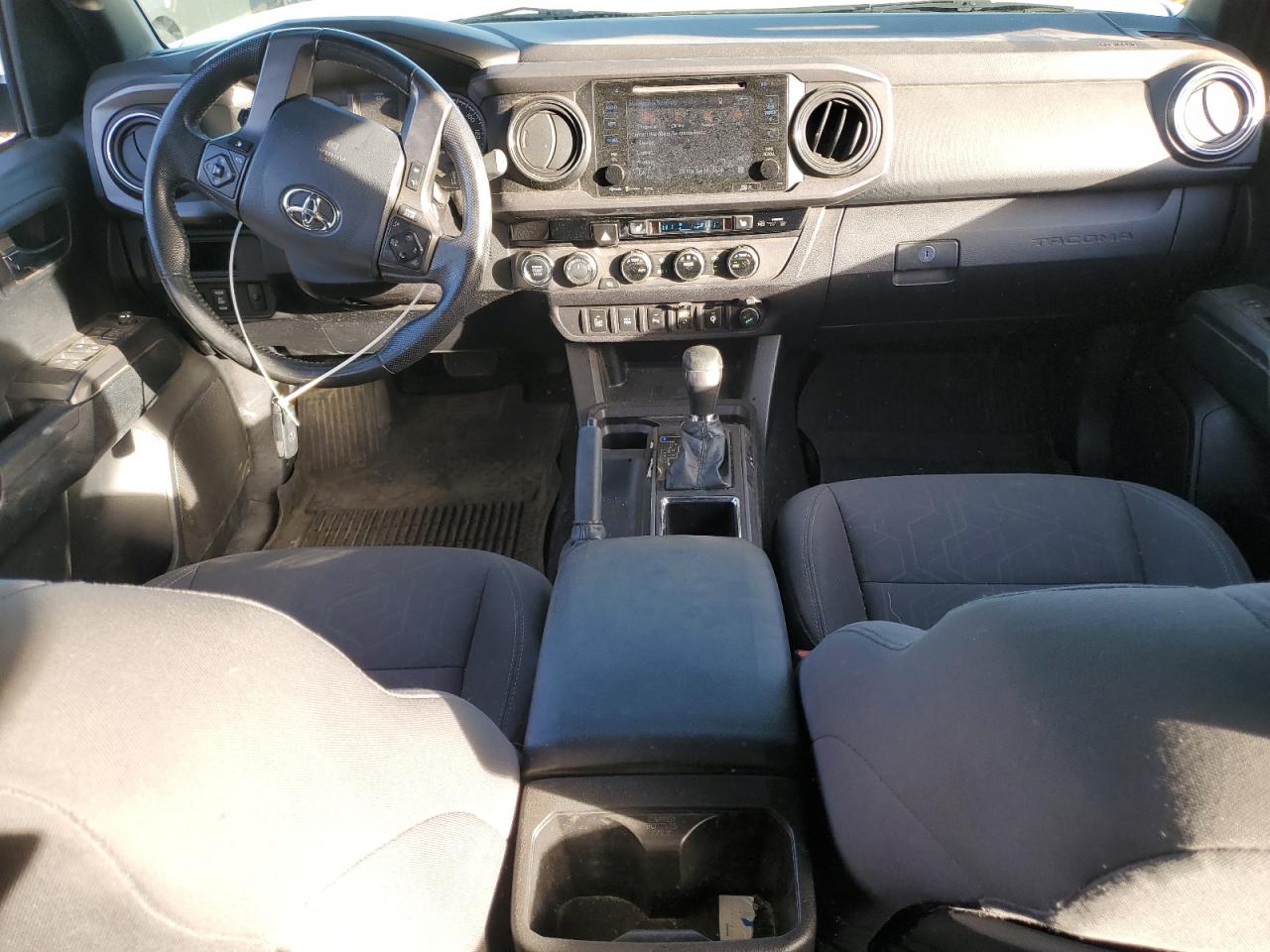 2016 Toyota Tacoma - Image 8