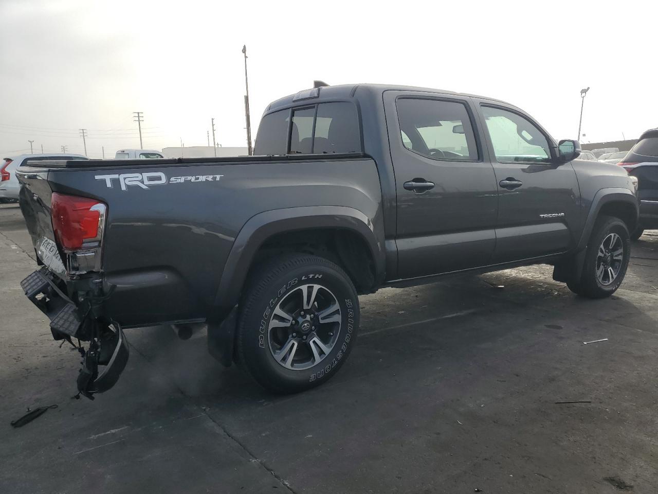 VIN 3TMAZ5CN2GM011619 2016 TOYOTA TACOMA no.3