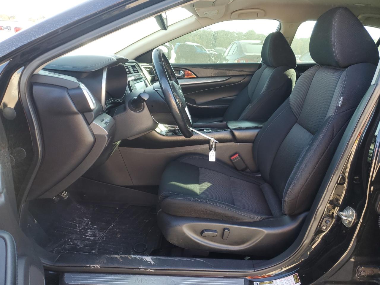2017 Nissan Maxima - Image 7