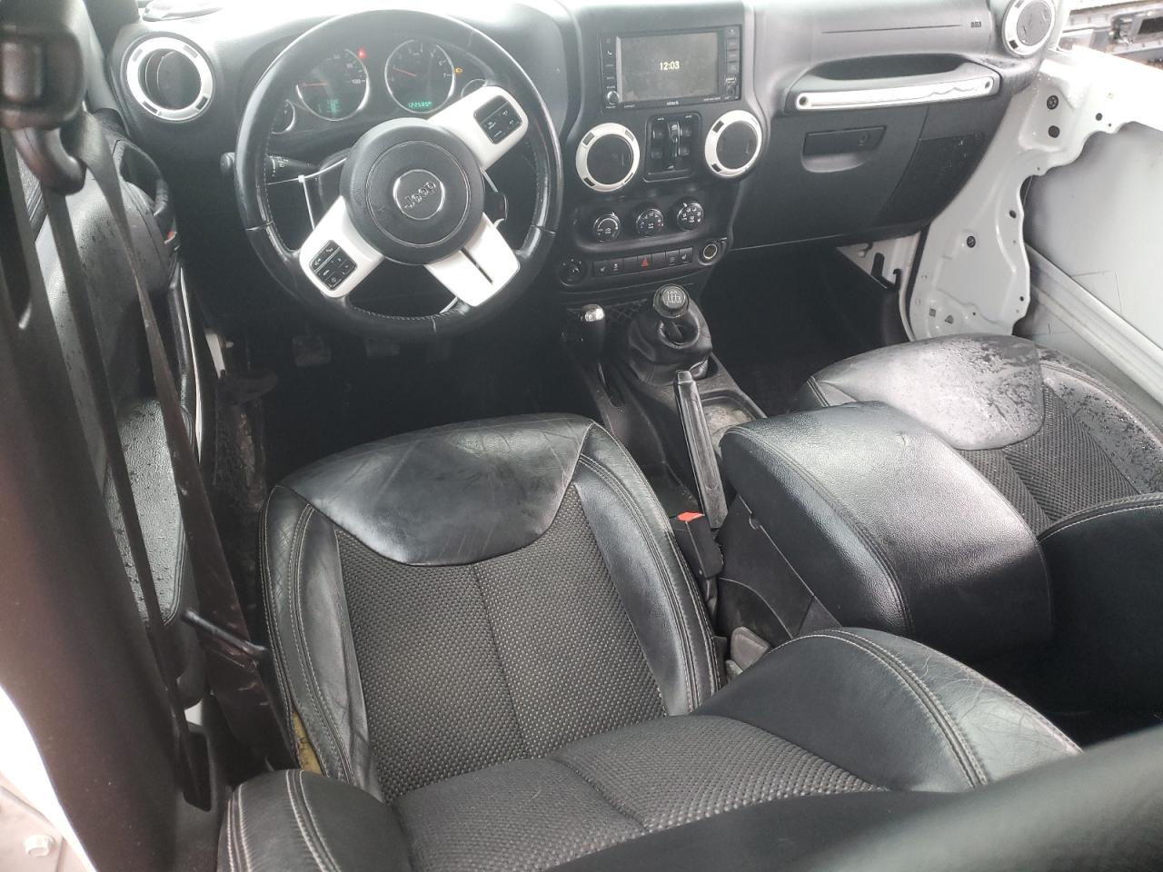 2015 Jeep Wrangler - Image 8