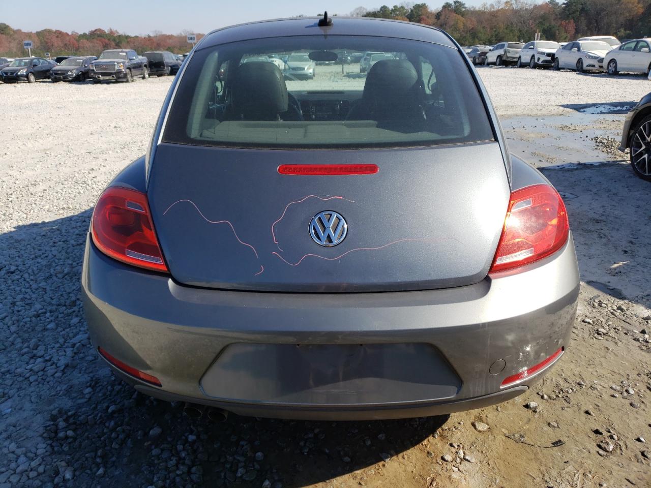 2012 Volkswagen Beetle - Image 6